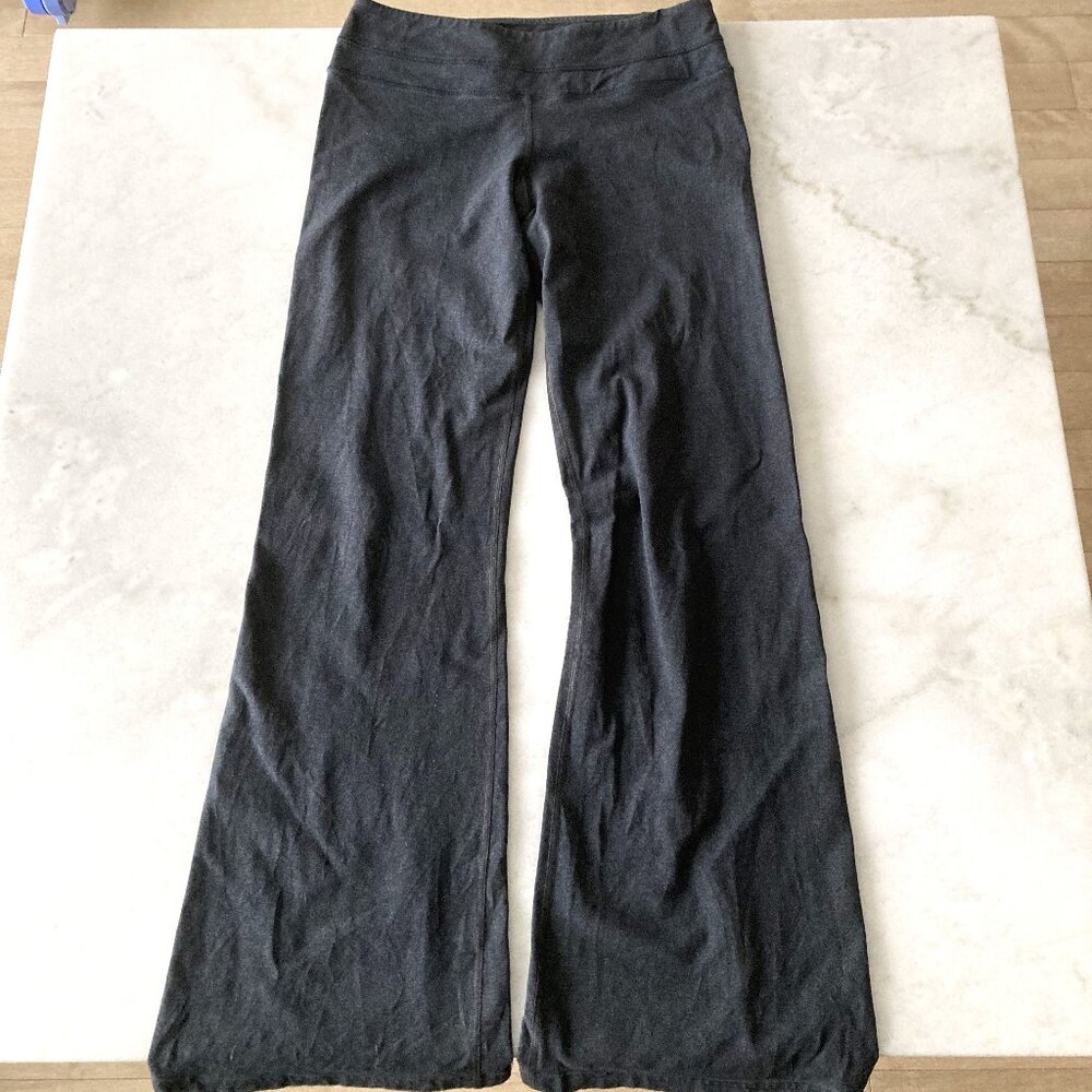 Lululemon Groove Pant (charcoal / dark grey) yoga pants, Luon, flared leg